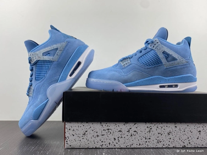 Jordan UNC HO12MNJDLS247 4 Retro (PE) 0720